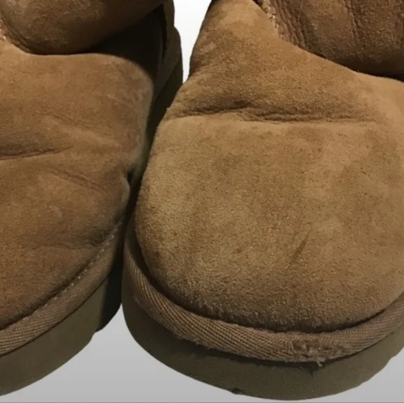 Ugg Bailey 3 Button Tall Boots Tripple Buttons Boot Sheepskin Shearling 8 Uggs - Picture 8 of 9